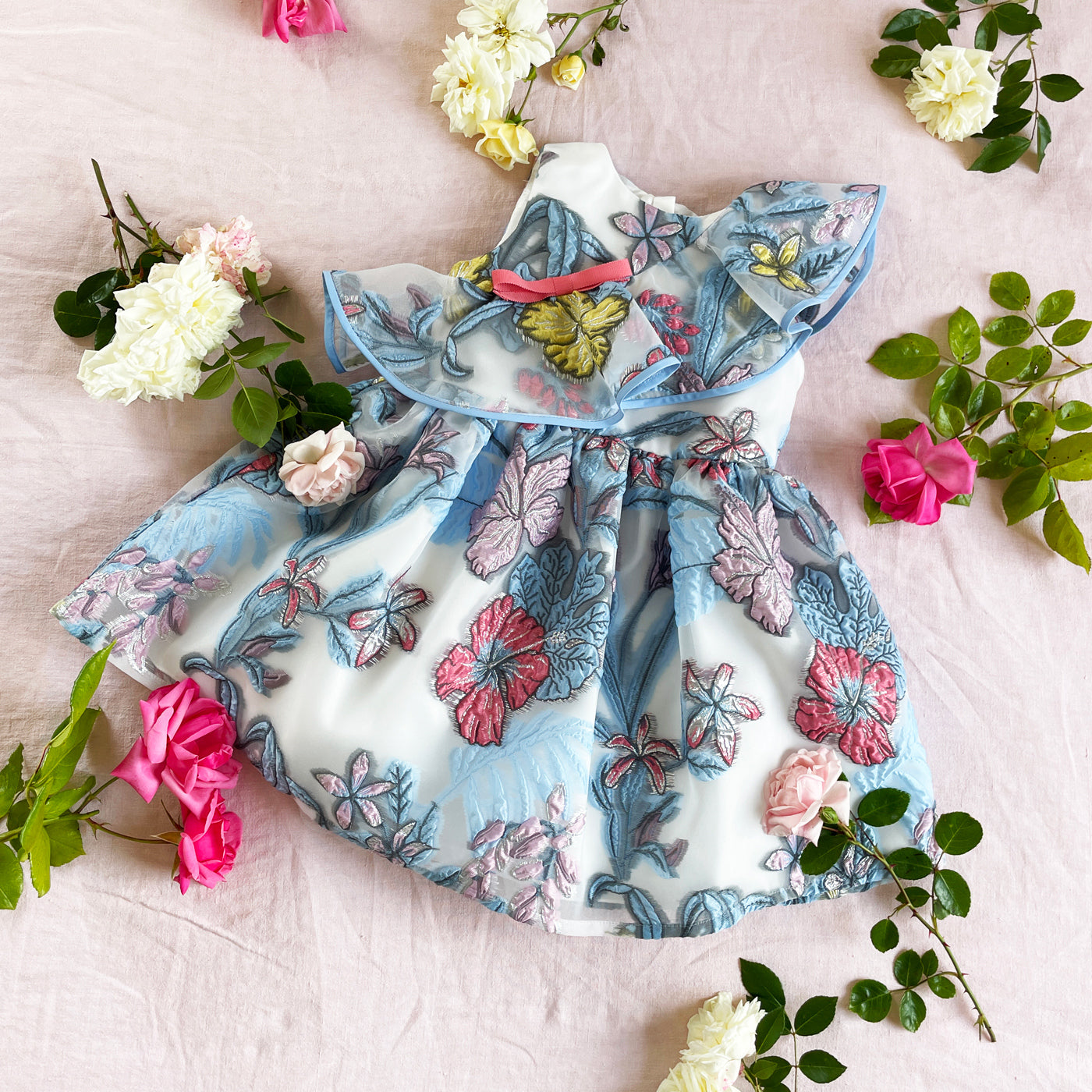 girl's dress with roses