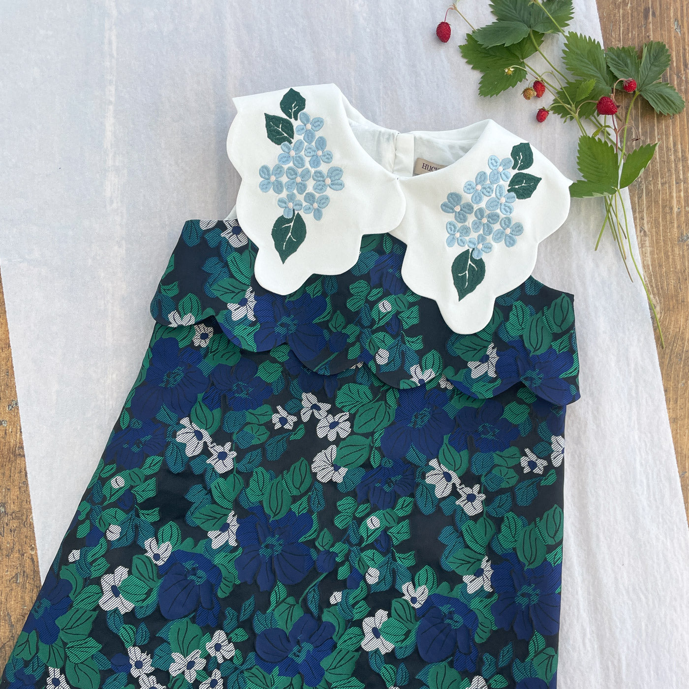 Scalloped shift dress with white floral peter pan collar, dark blue-green floral print